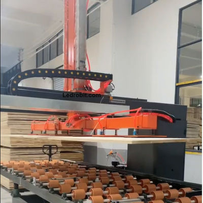 تحميل CNC الآلي تفريغ لوحات خشبية تحميل و تفريغ CNC