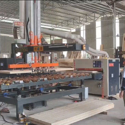 أوتوماتيكي CNC تحميل وتفريغ المعدات لوحة تحميل آلة مع زر وقف الطوارئ